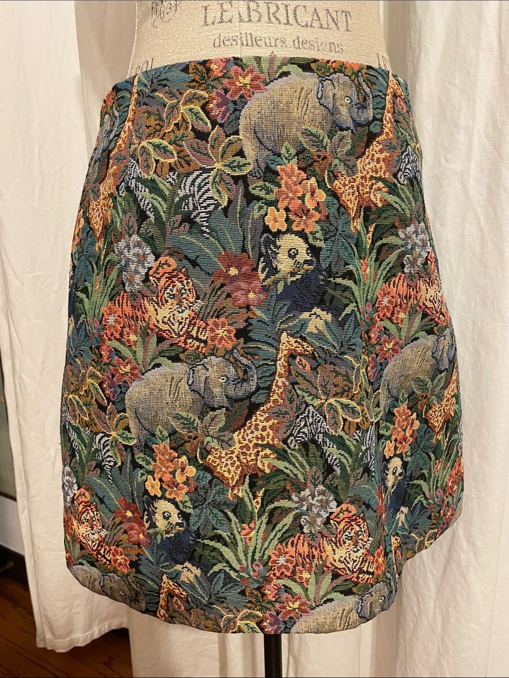 Louche / Boutique, Mini skirt, textured/print tapestry animals in jungle Sz 10